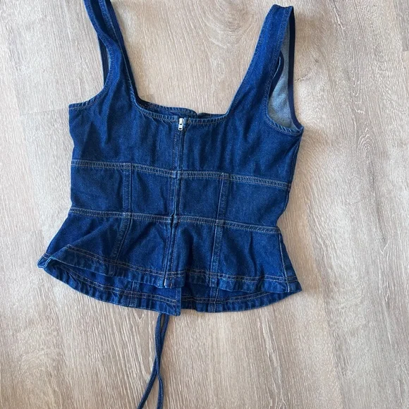 Reformation Dallas Denim Corset x Kacey Musgraves collab - Picture 8 of 8